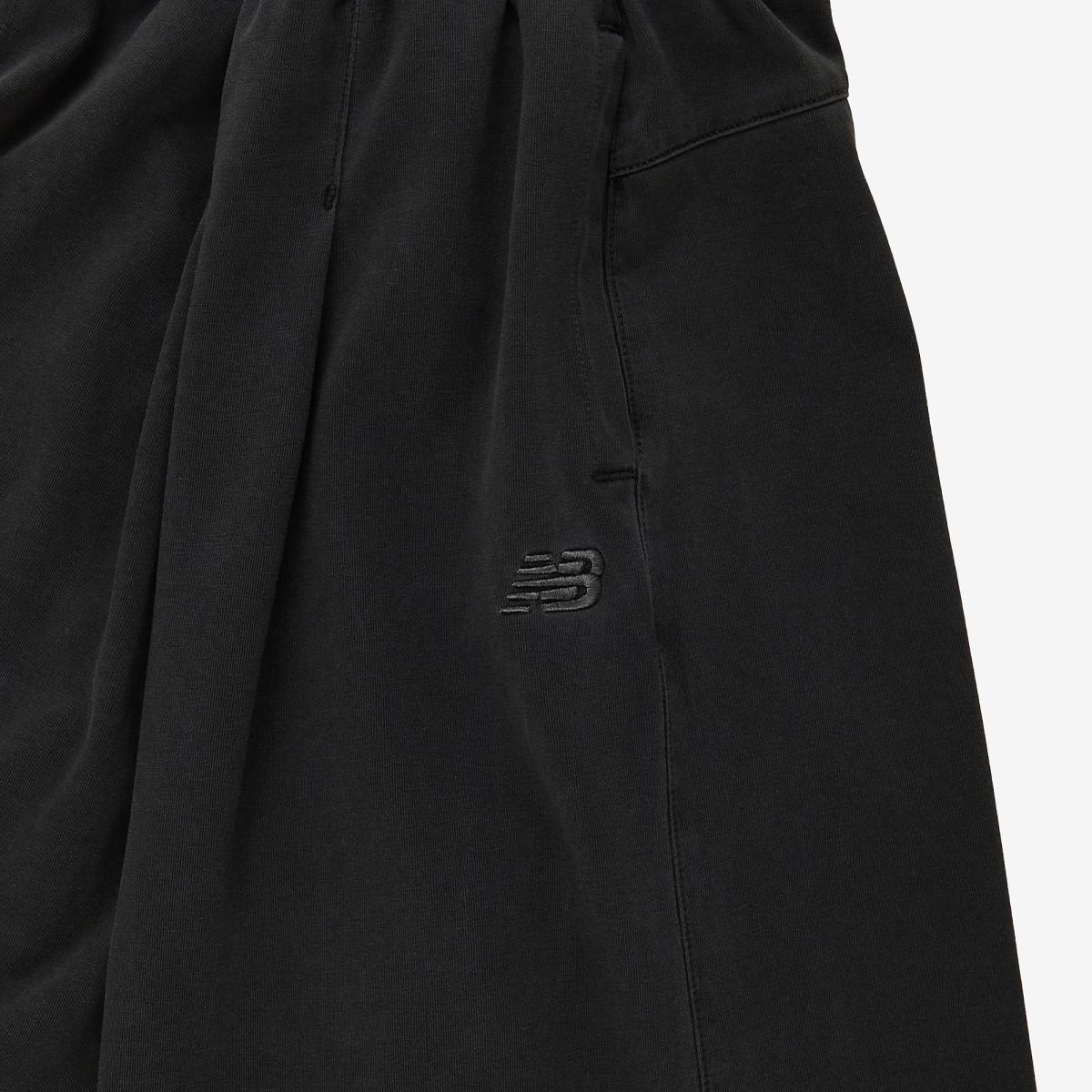 (60)Charcoal