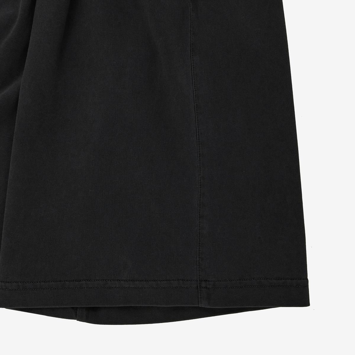 (60)Charcoal