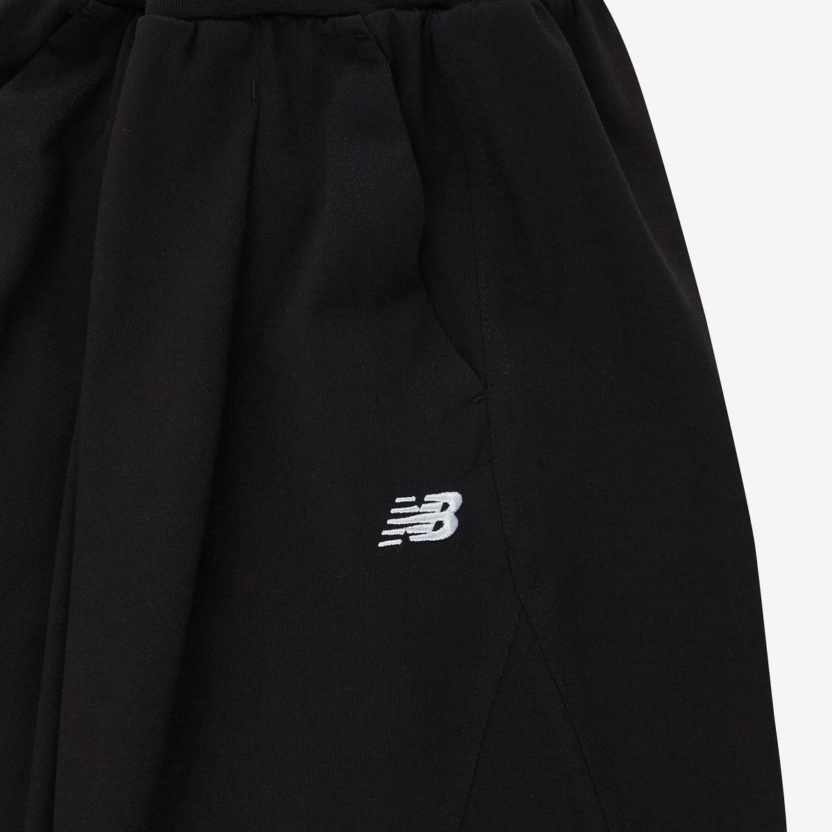 (19)Black