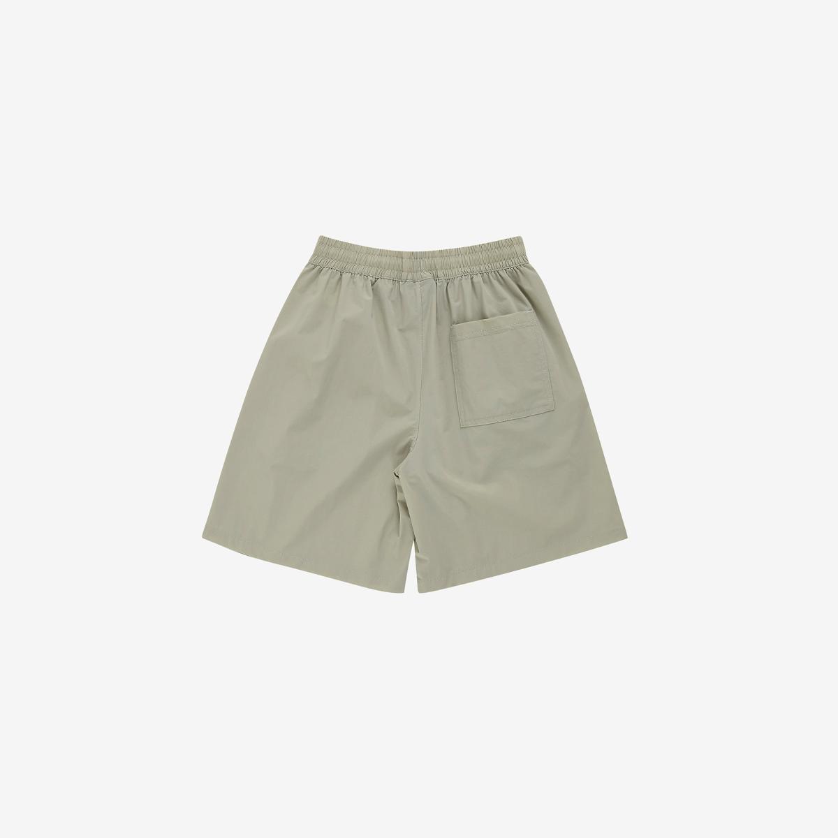 (35)Beige