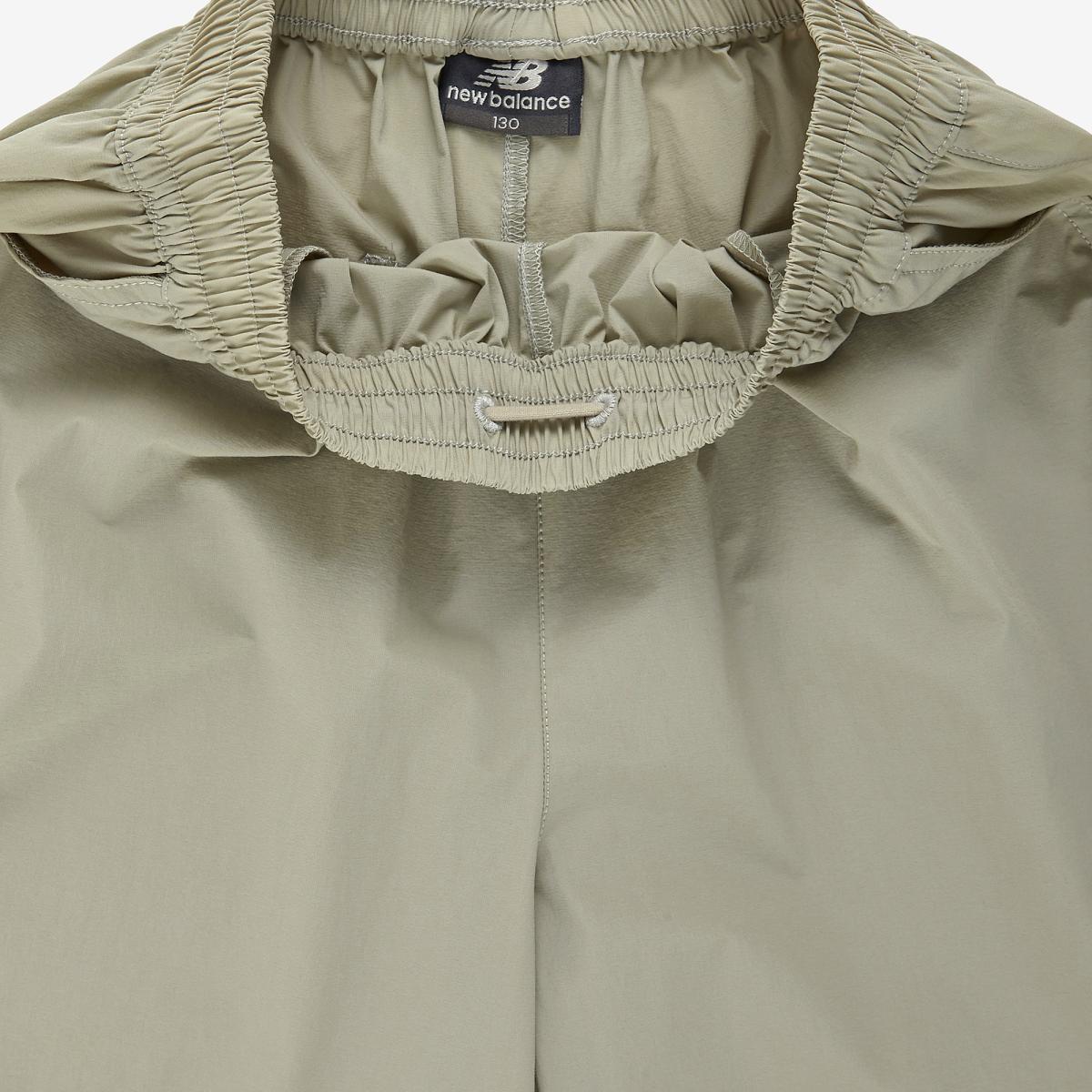 (35)Beige