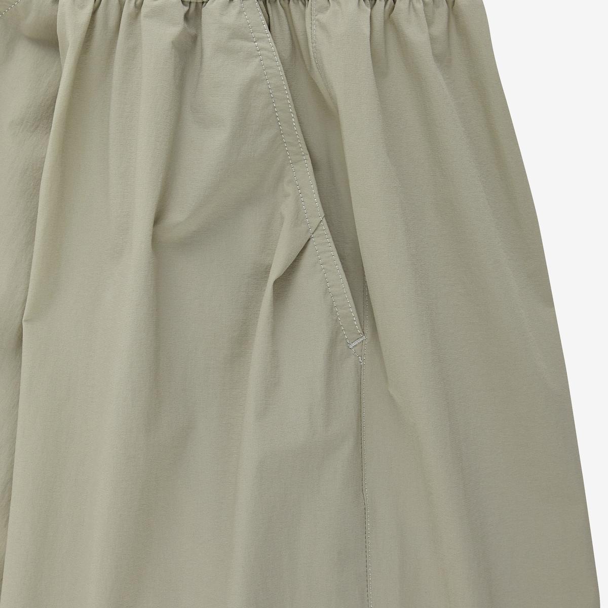 (35)Beige