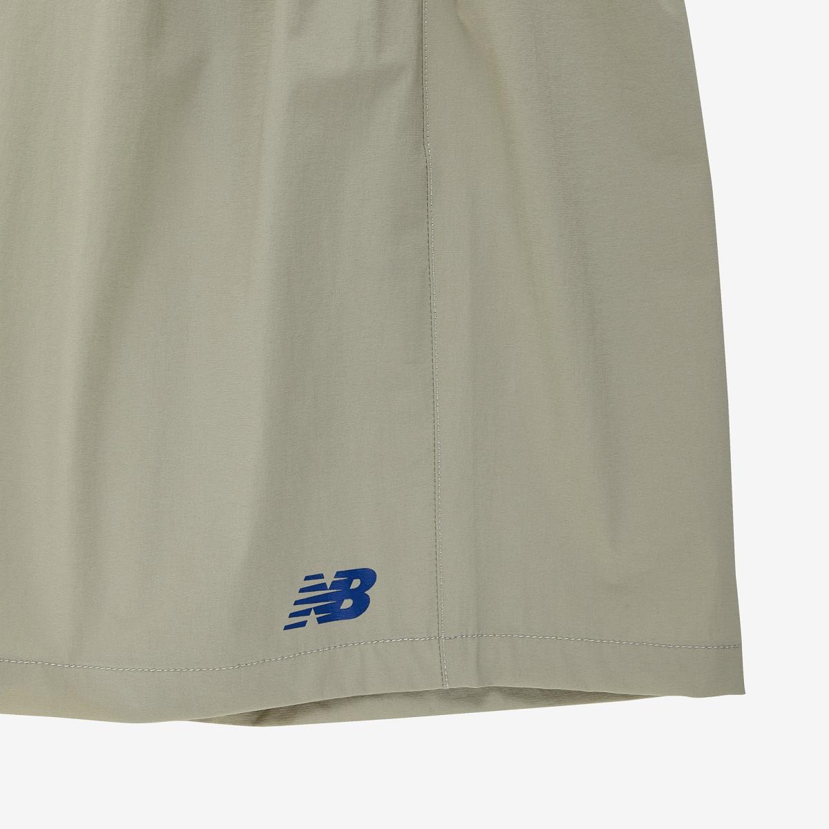 (35)Beige