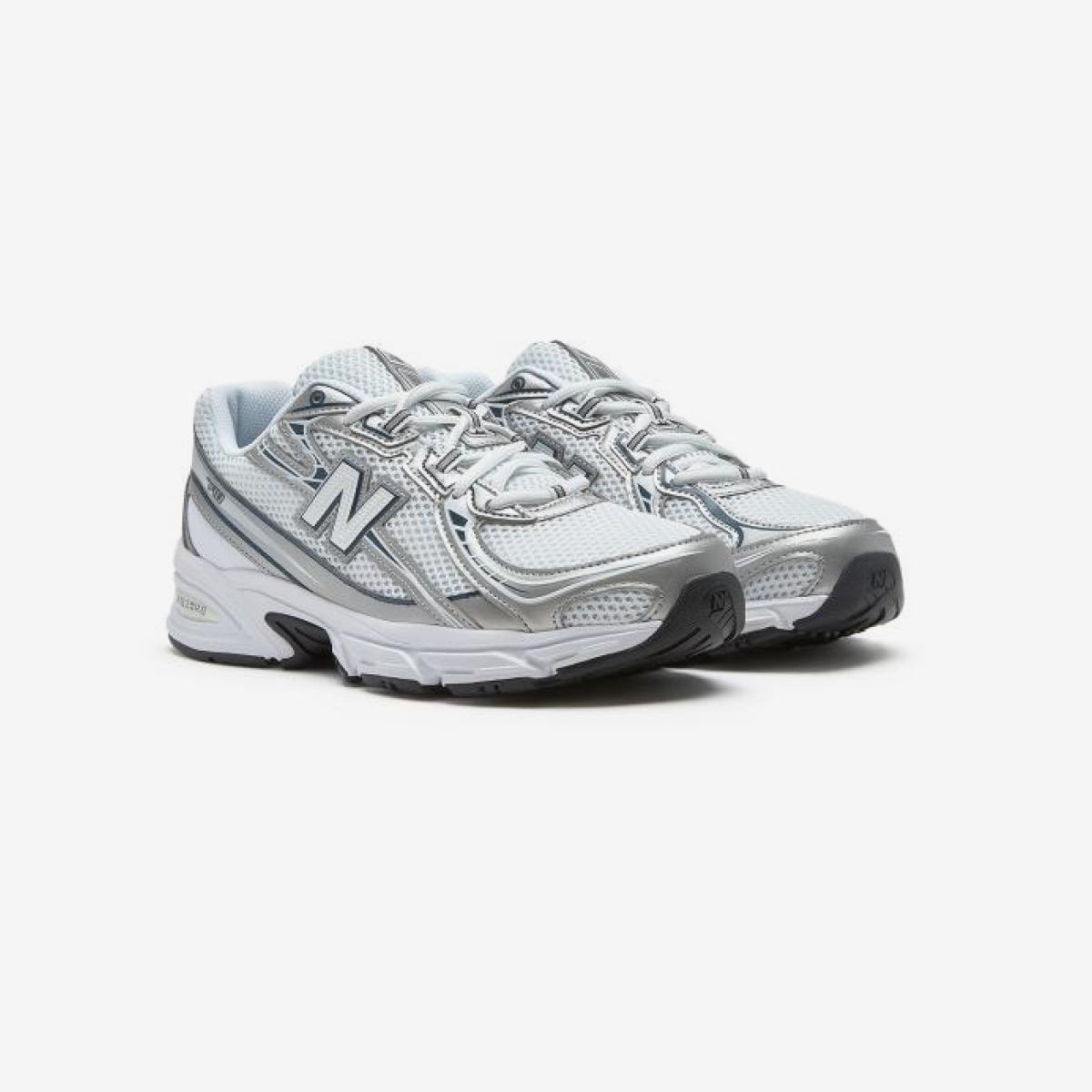 (91)Silver