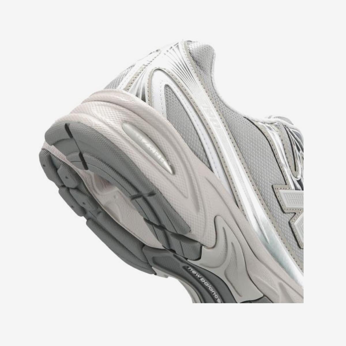 (91)Silver