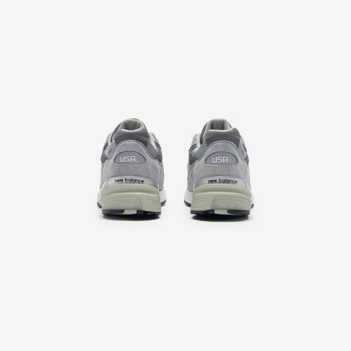 (15)Gray