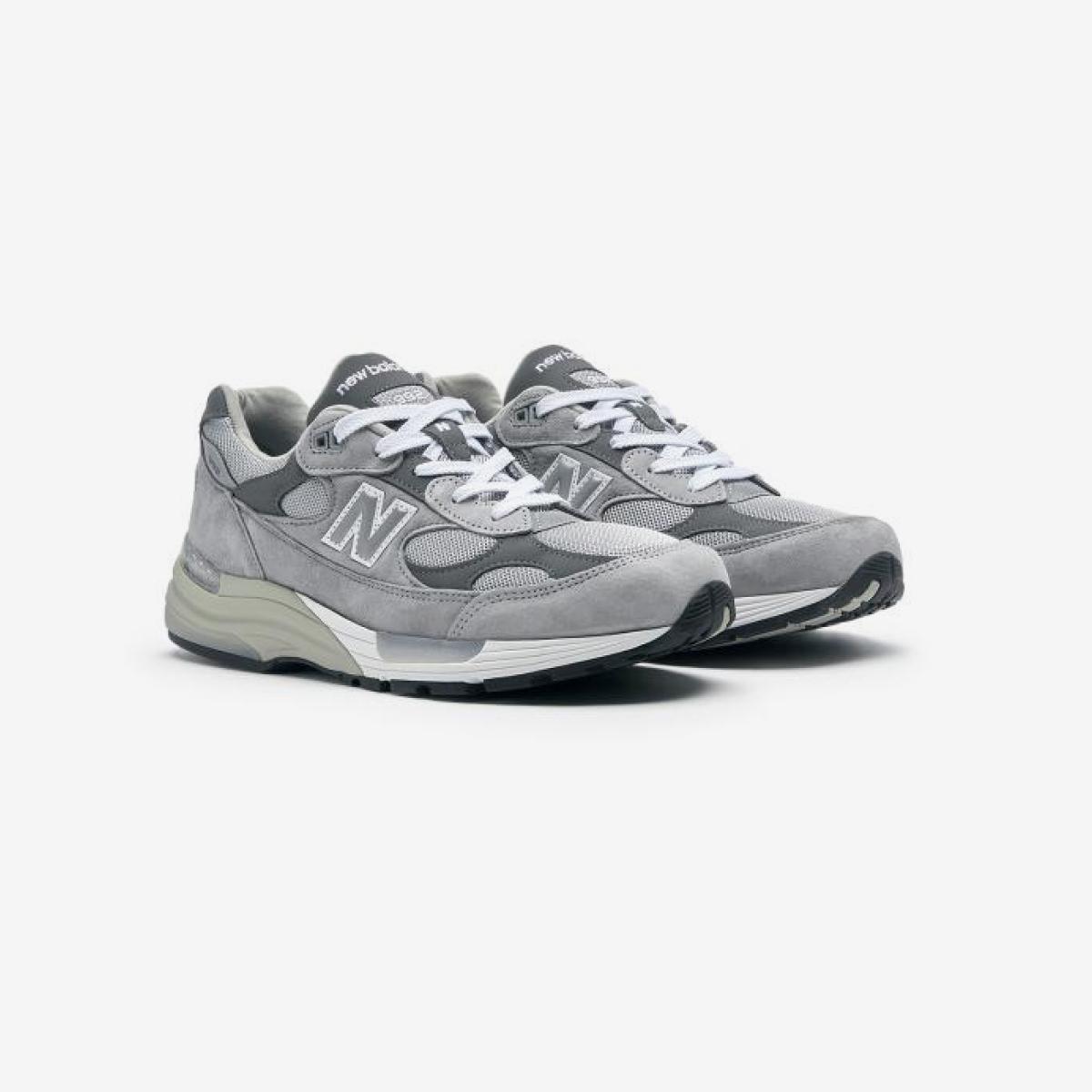 (15)Gray