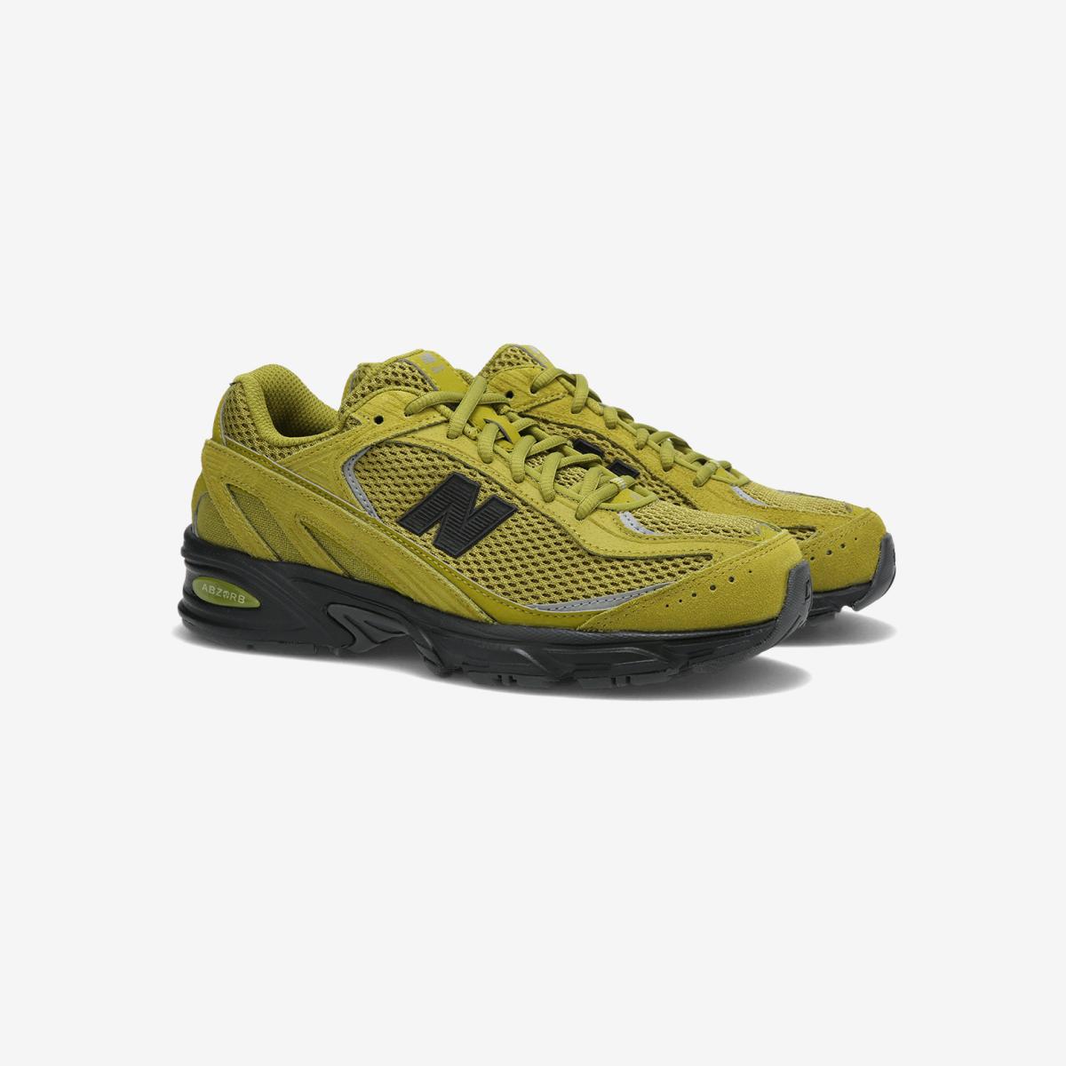 (49)Khaki