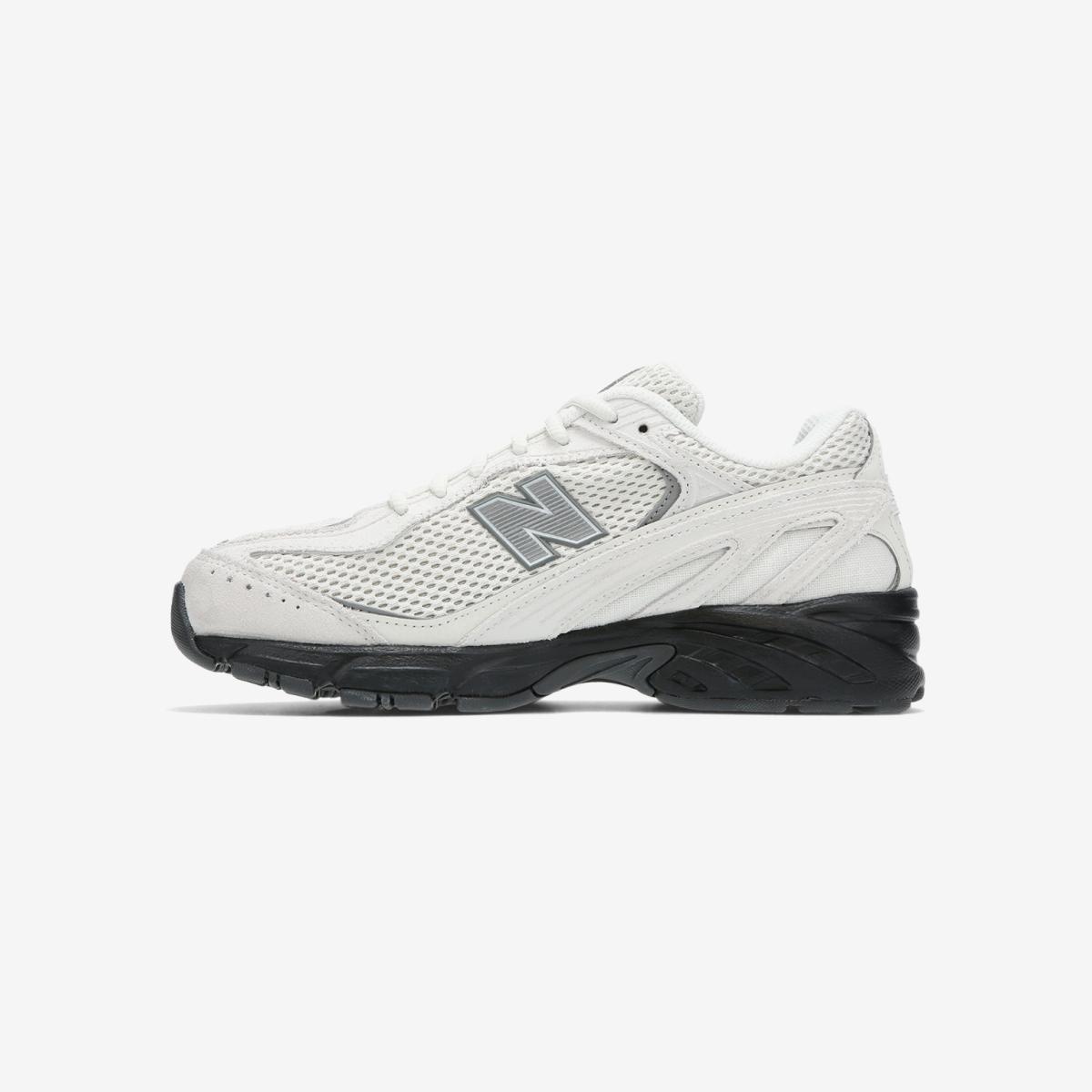(16)Light Gray