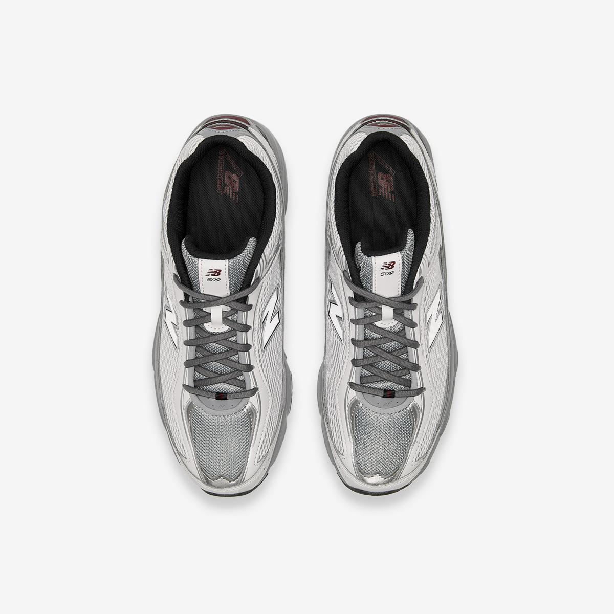 (15)Gray