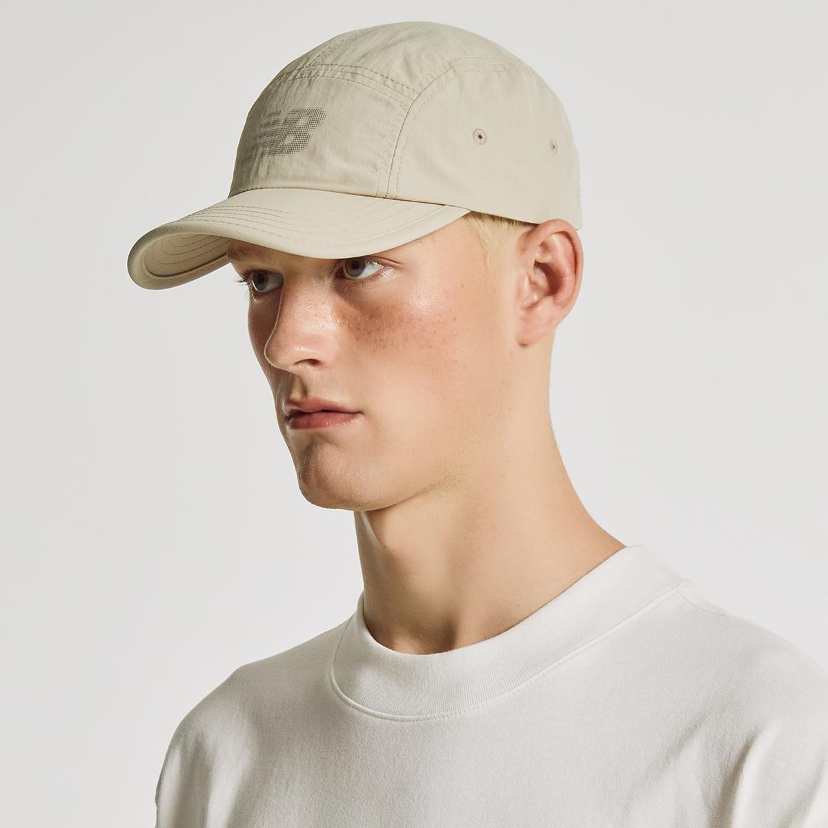 (35)Beige