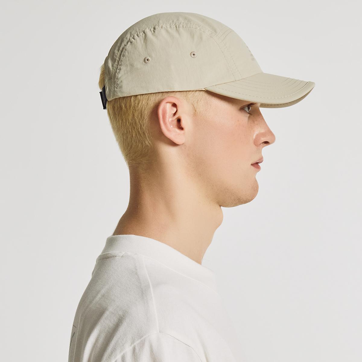 (35)Beige