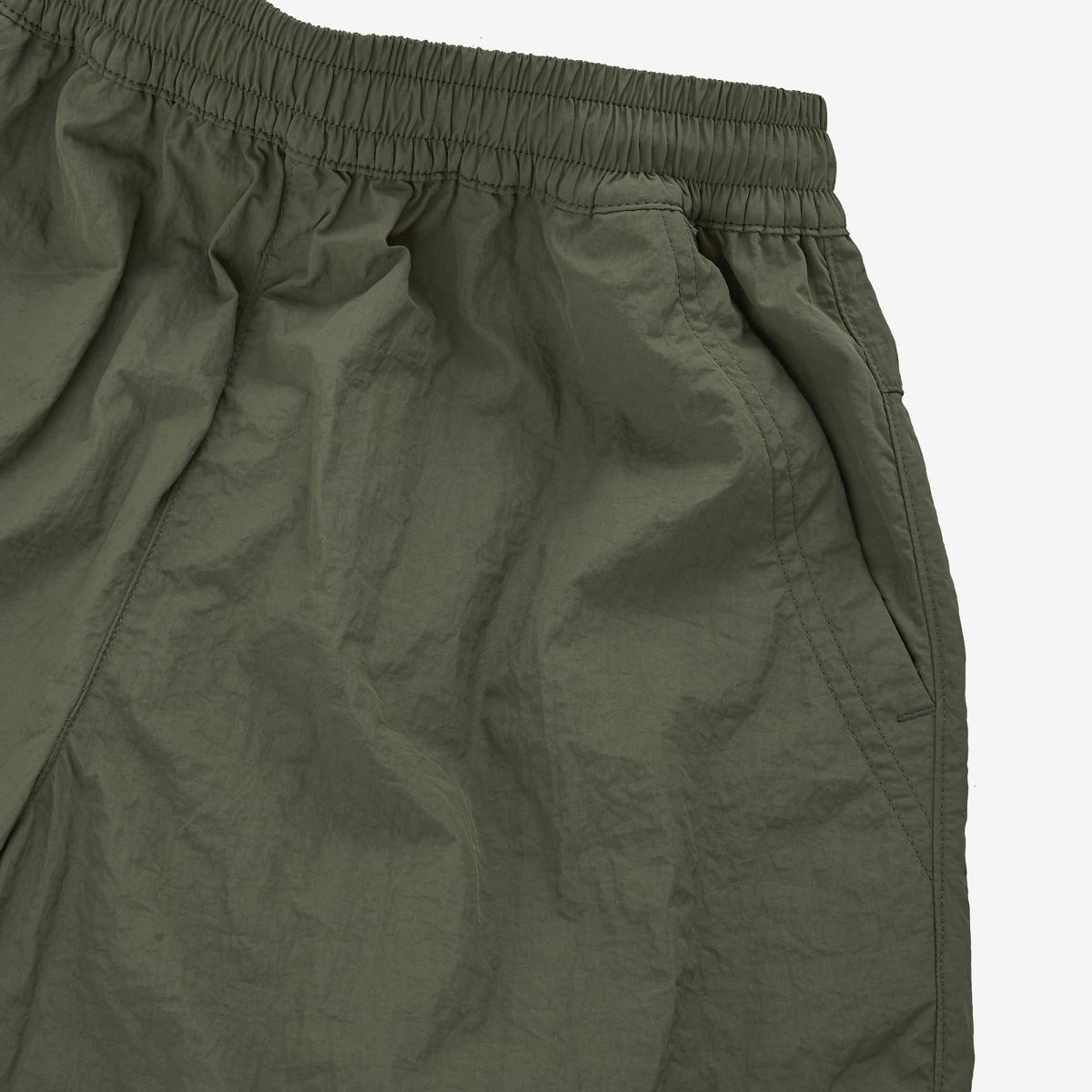 (49)Khaki