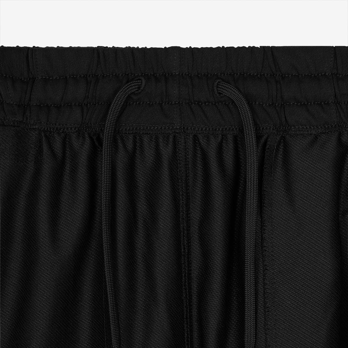 (19)Black