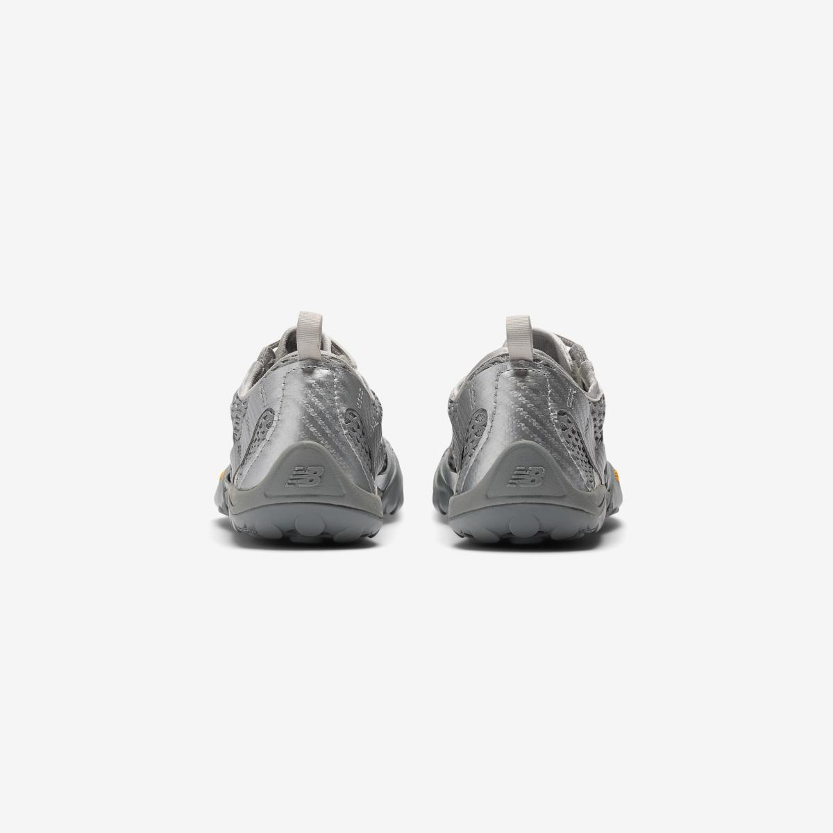 (91)Silver