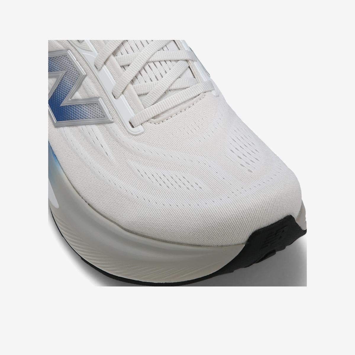 (10)White