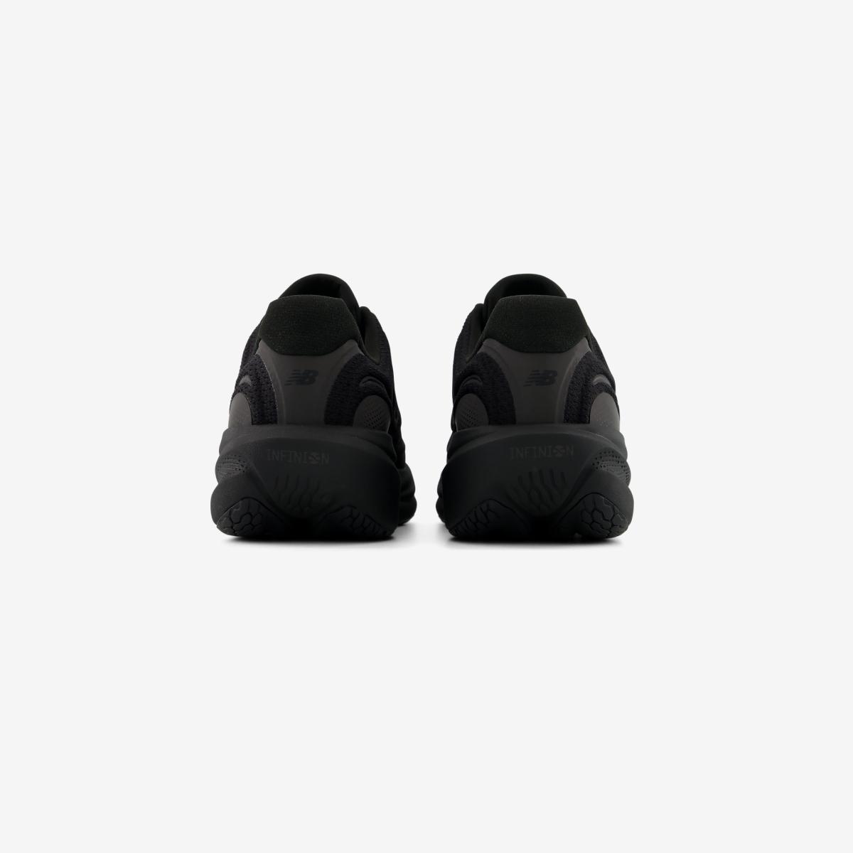 (19)Black