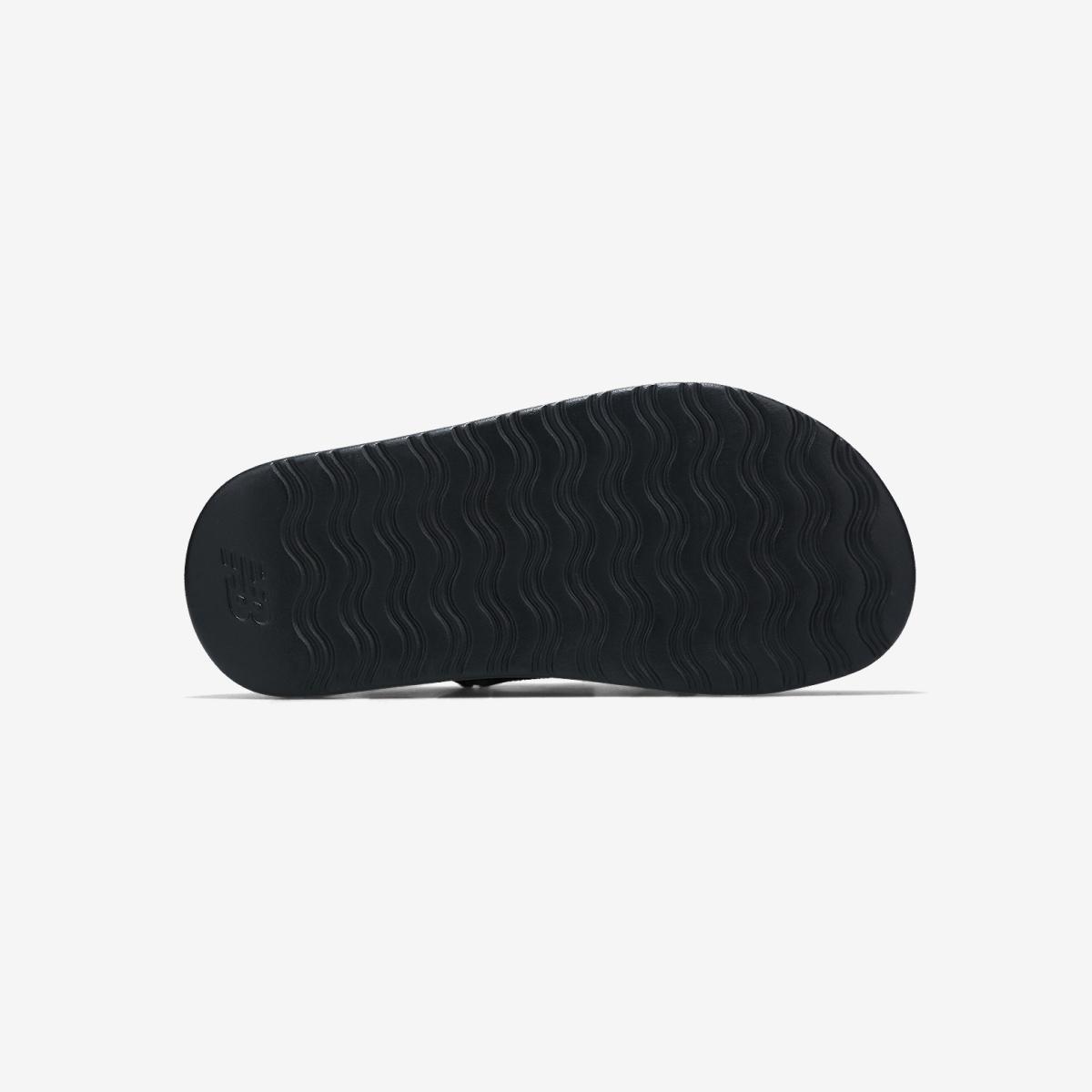 (19)Black