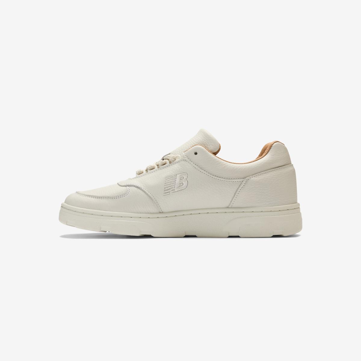 (10)White