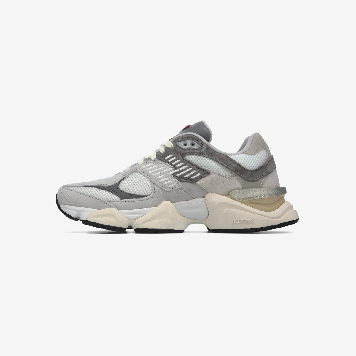 (15)Gray