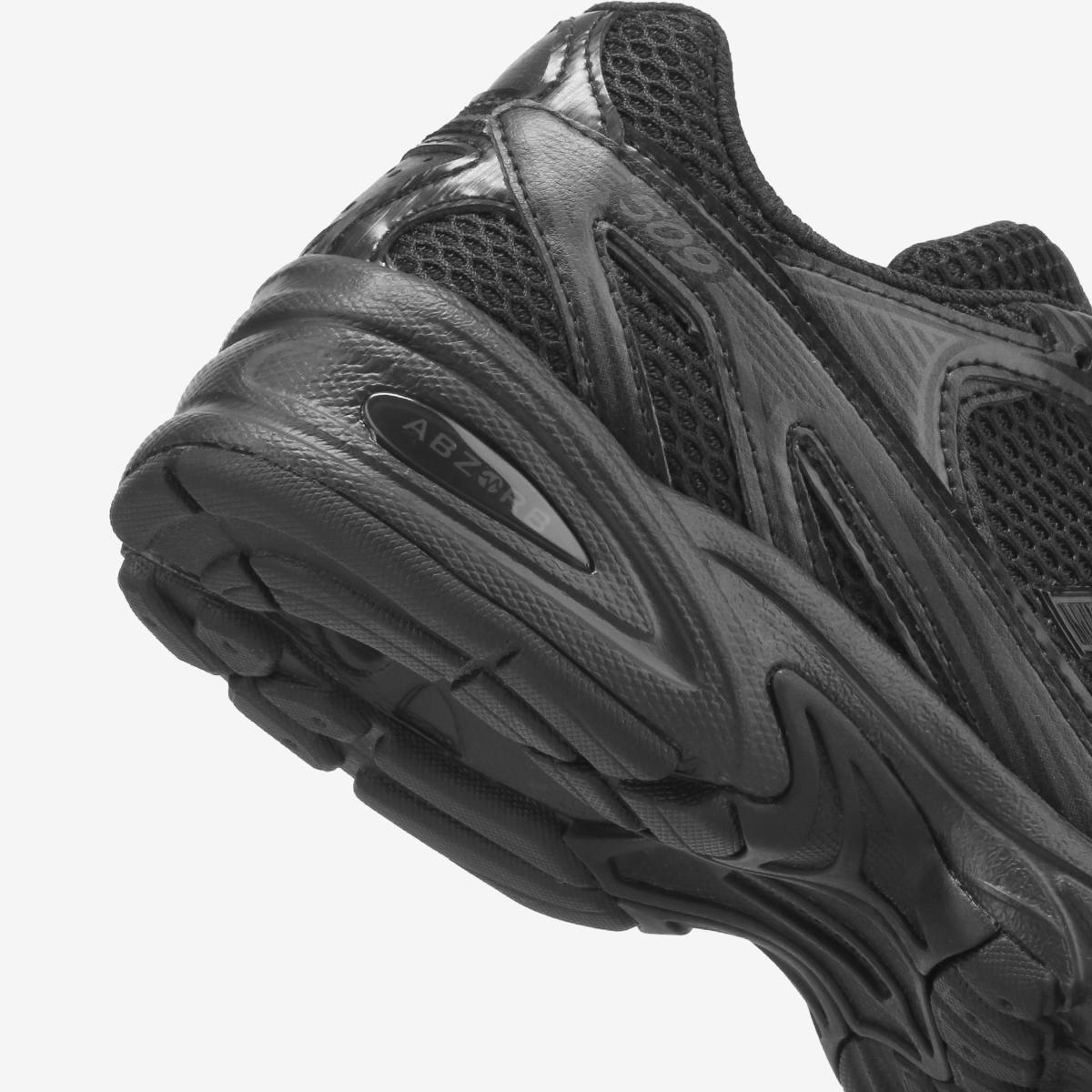 (19)Black