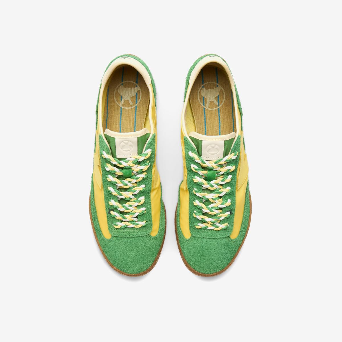 (40)Green