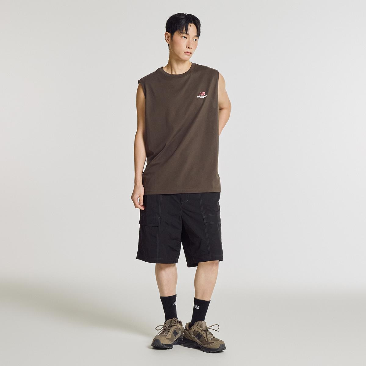(85)Brown