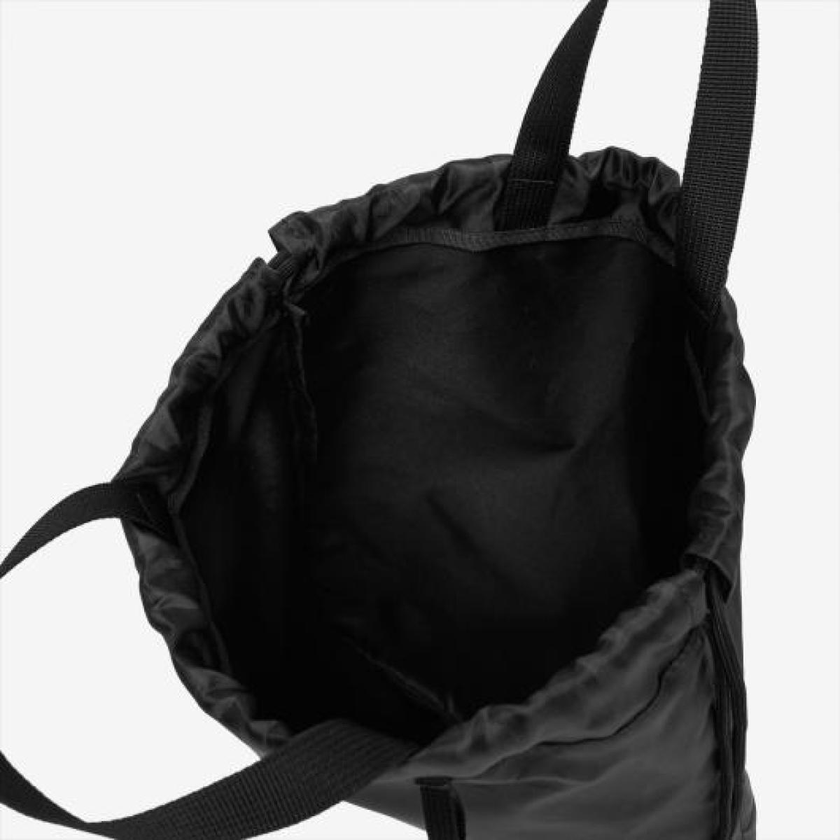 (19)Black
