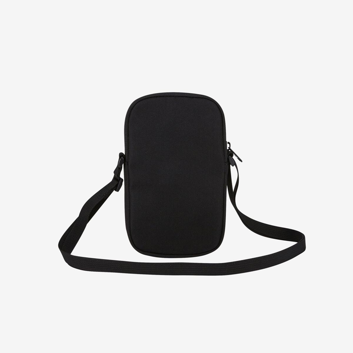 (19)Black