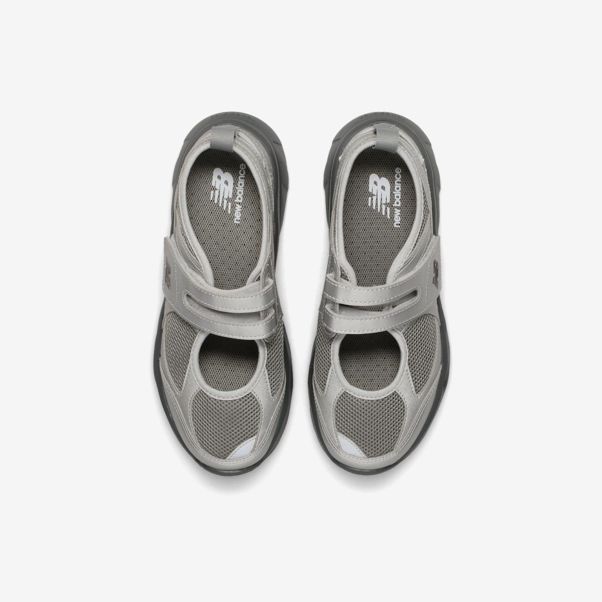(91)Silver