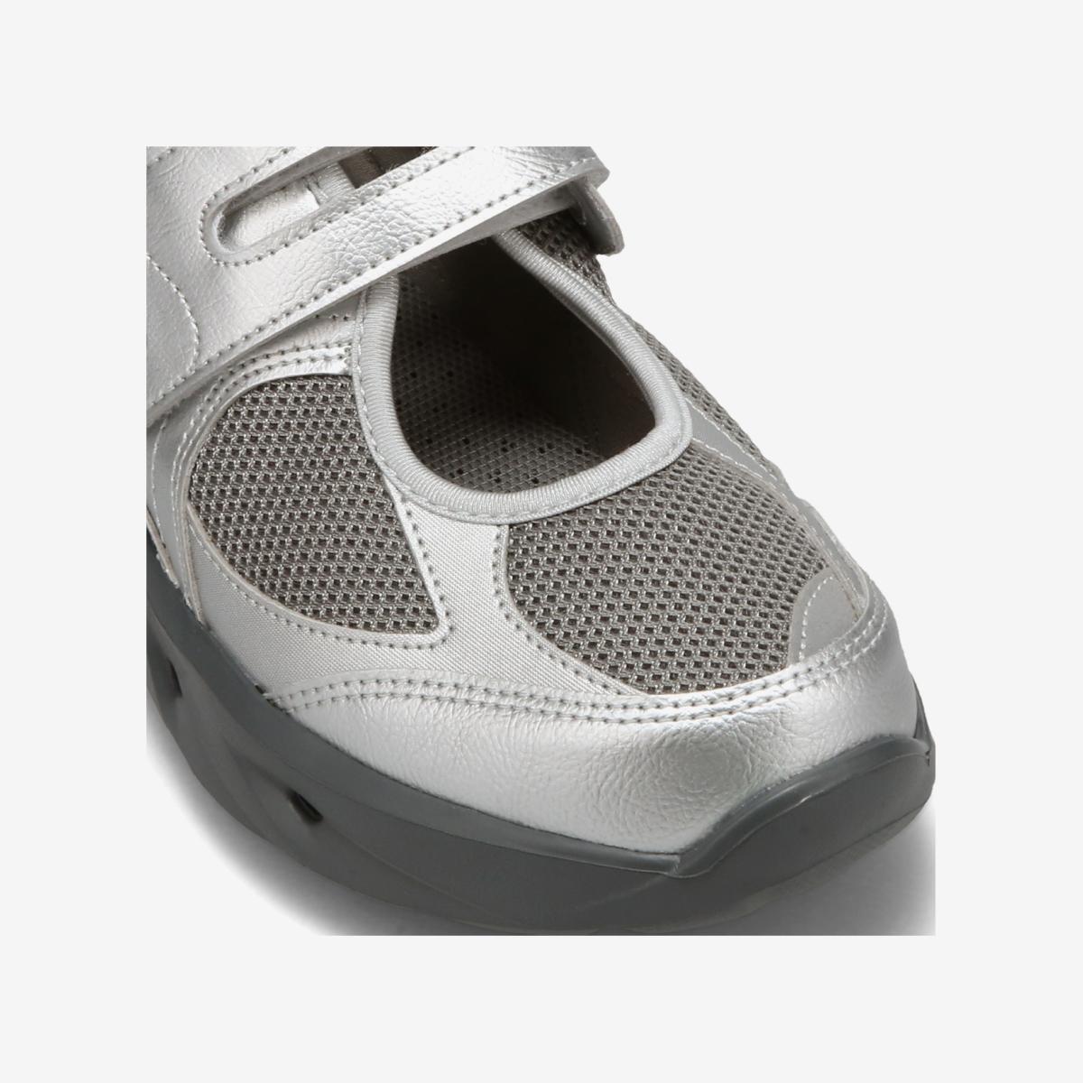 (91)Silver