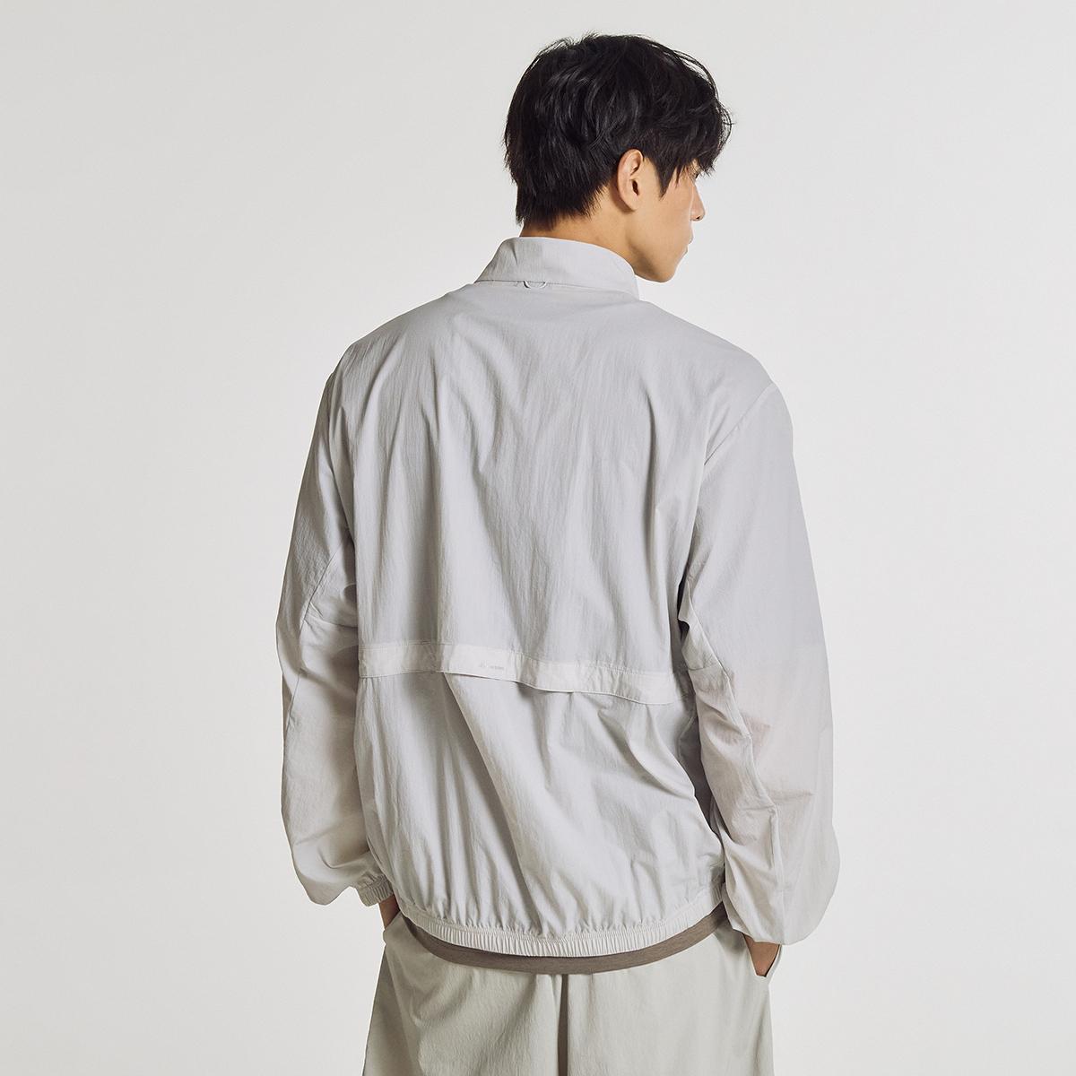 (16)Light Gray