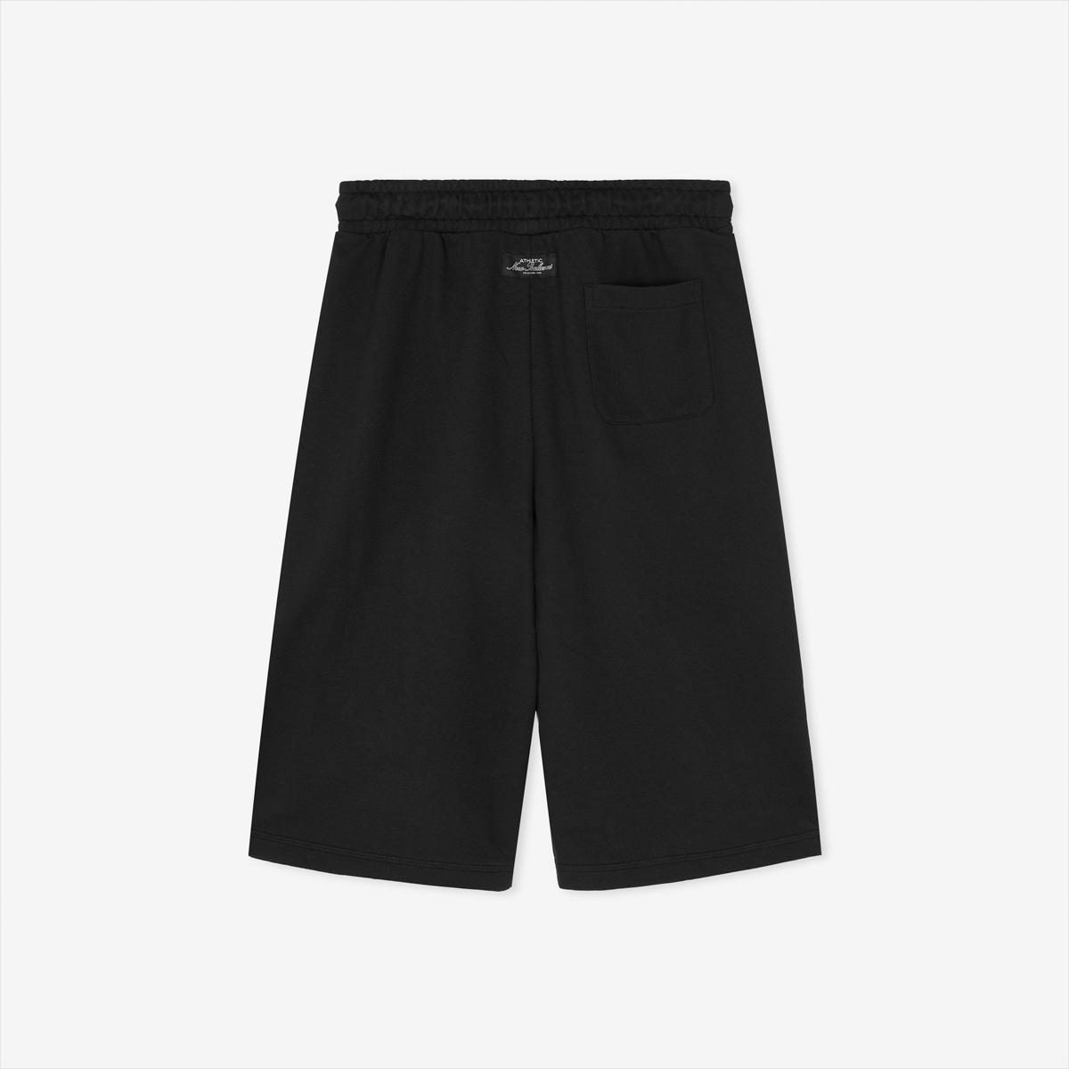 (19)Black