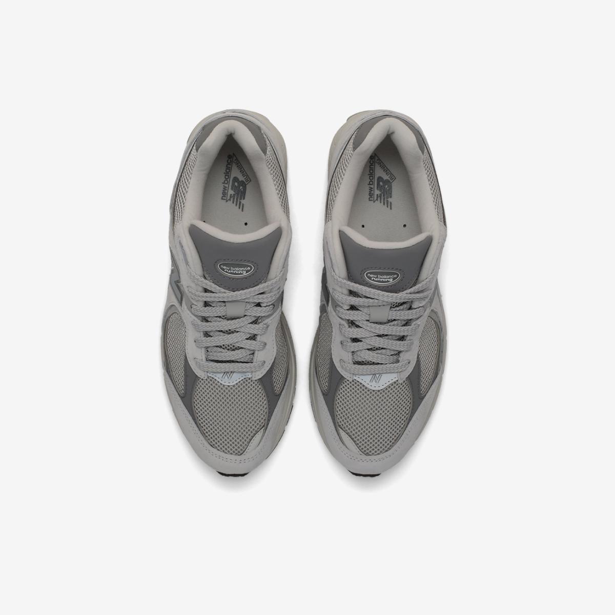 (15)Gray