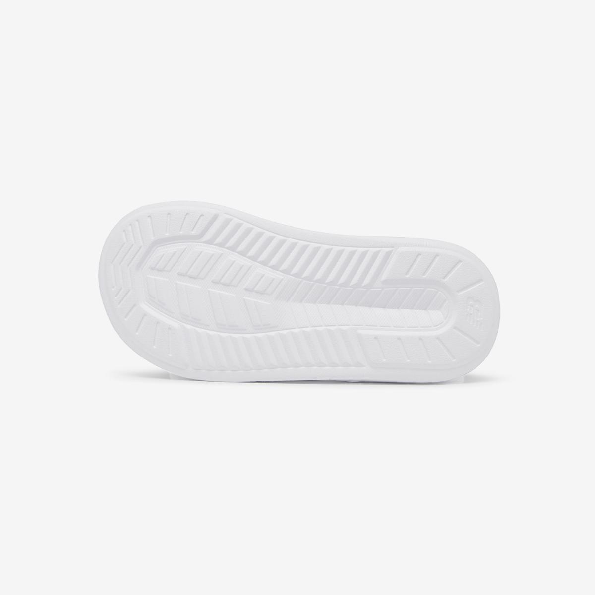 (10)White