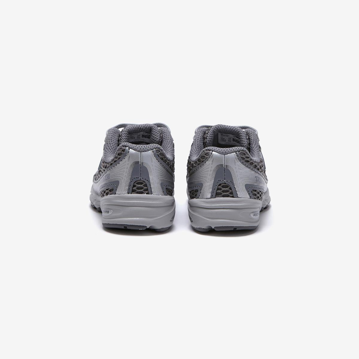 (15)Gray