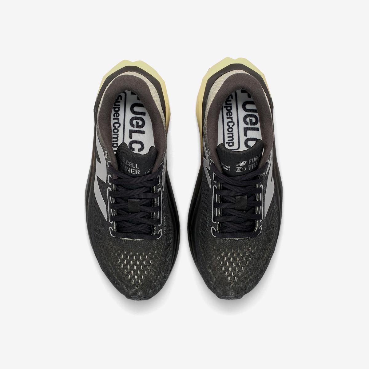 (19)Black