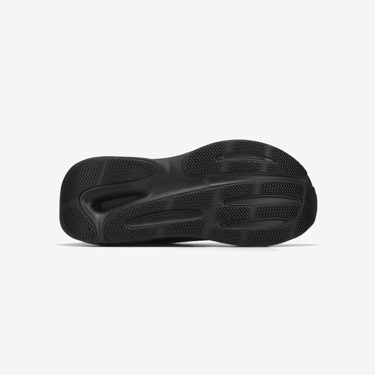 (19)Black