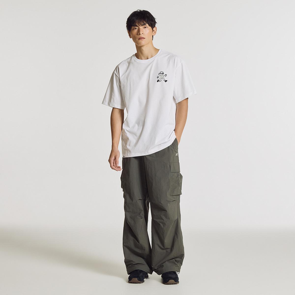 (BD)Graphic White