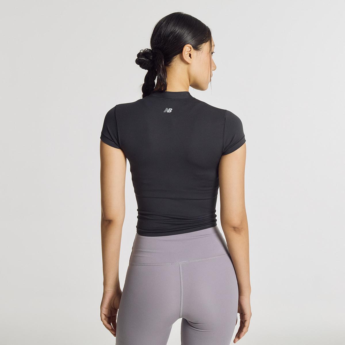 (19)Black