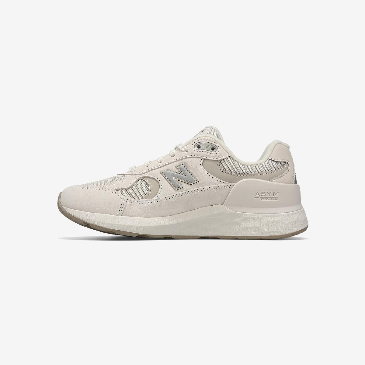 (35)Beige