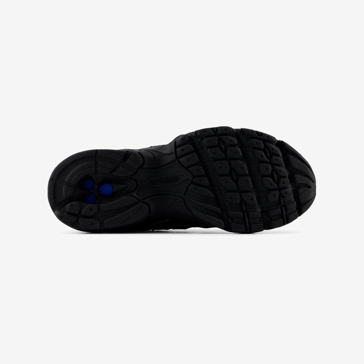 (19)Black