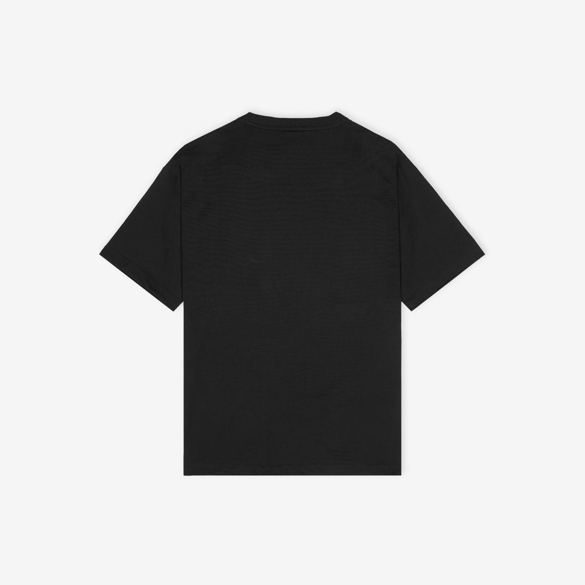 (19)Black