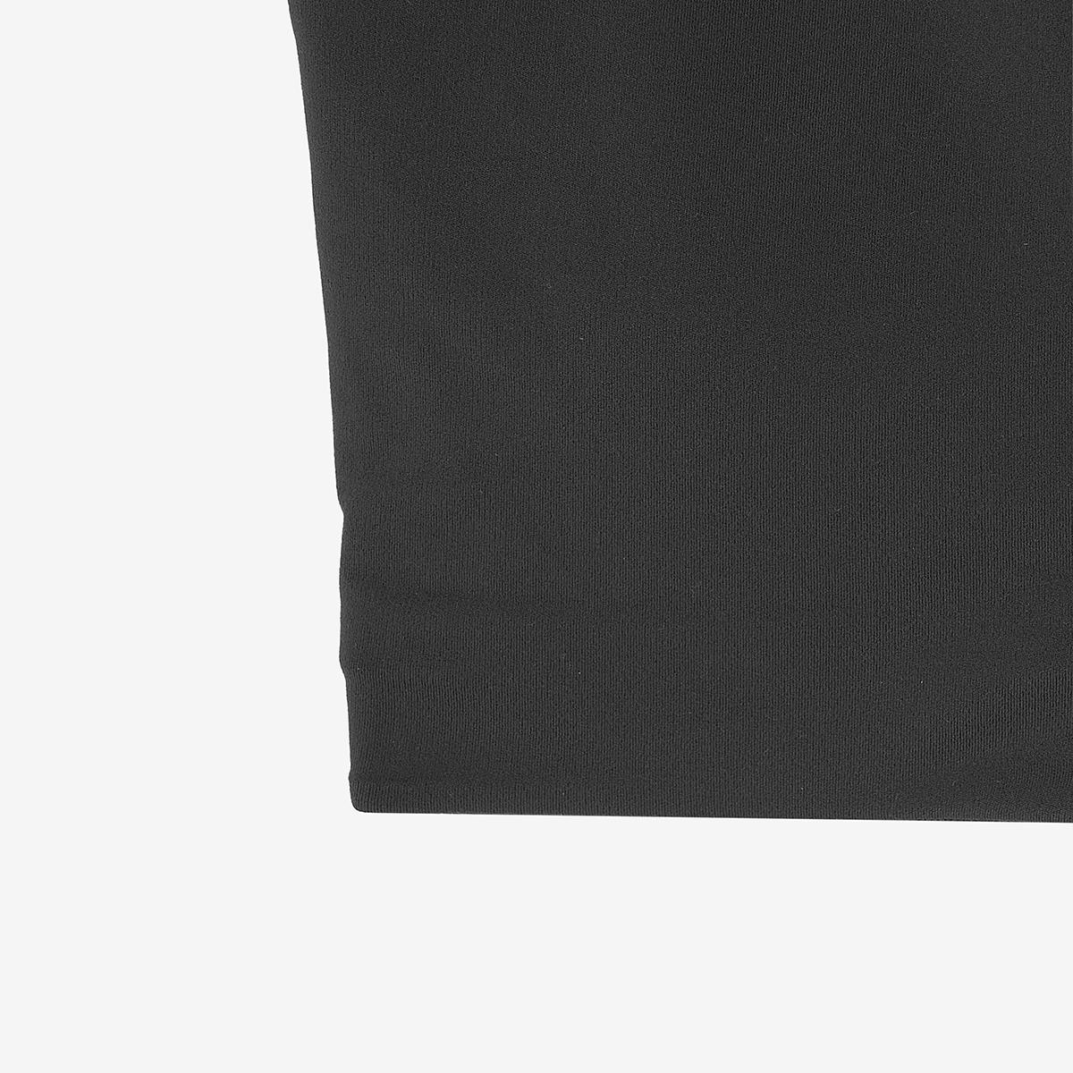 (19)Black