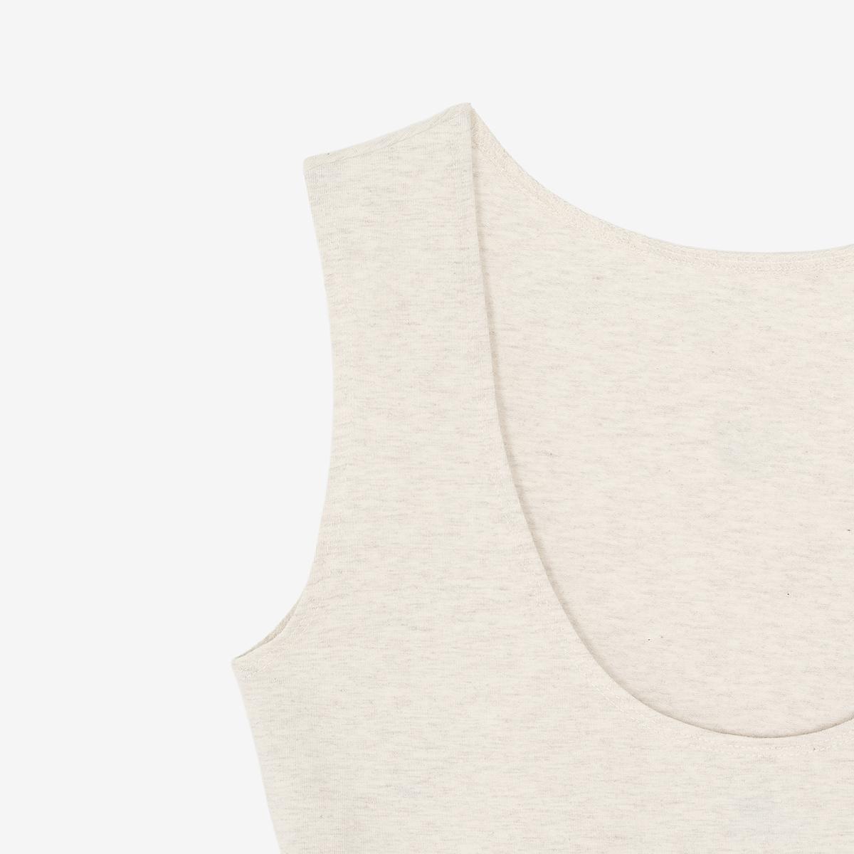 (39)Ivory