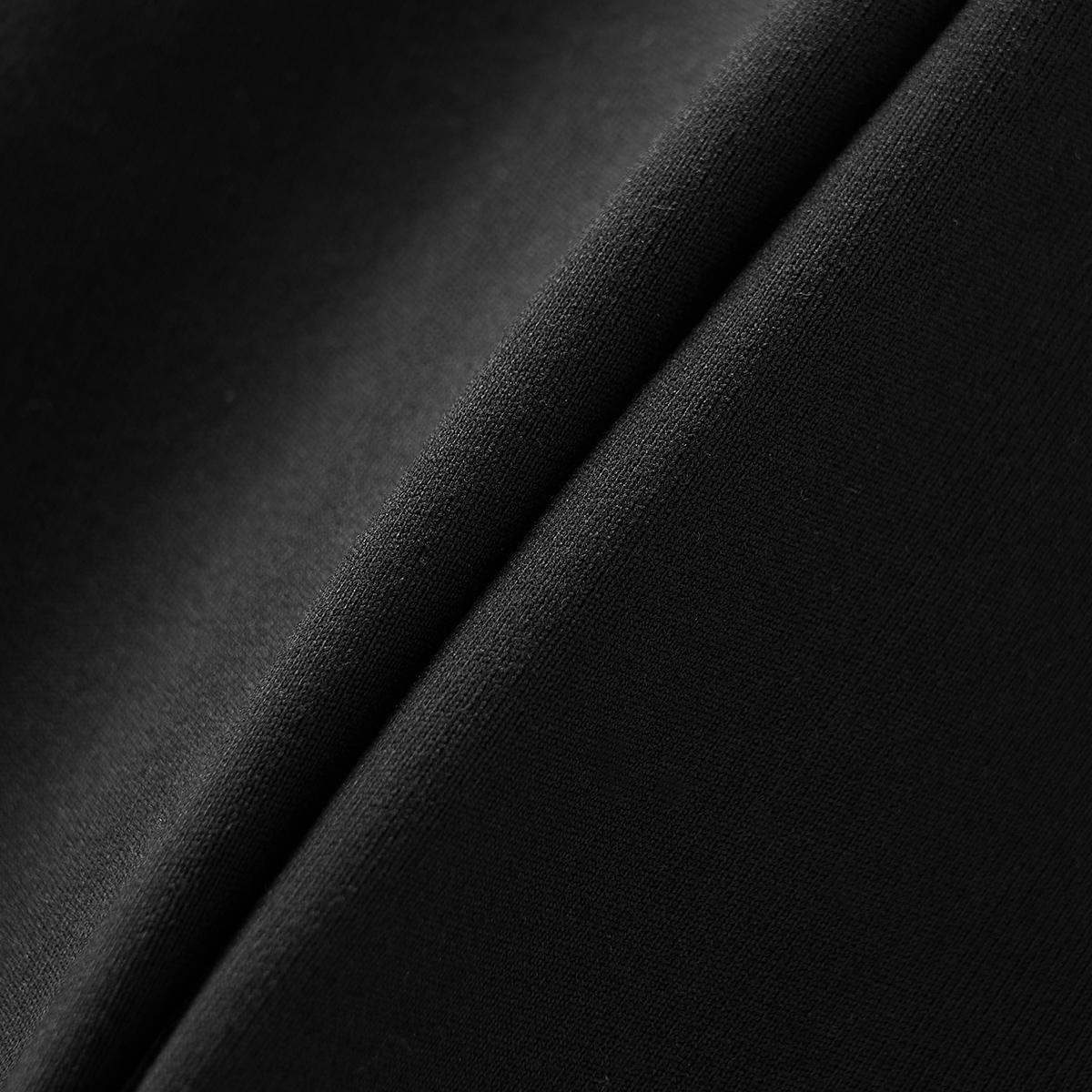 (19)Black
