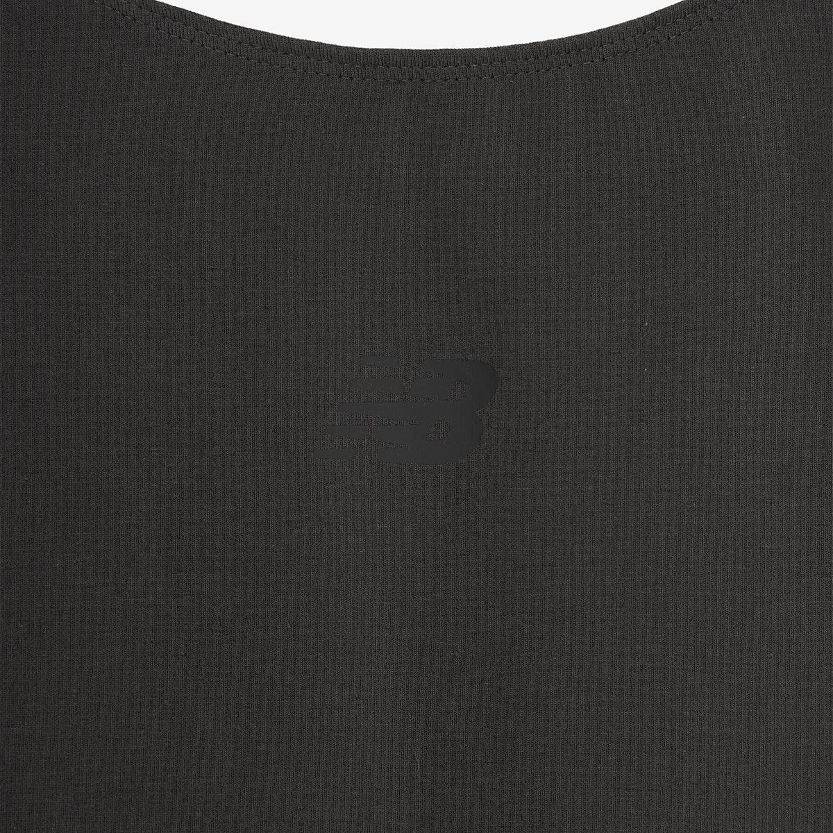 (19)Black