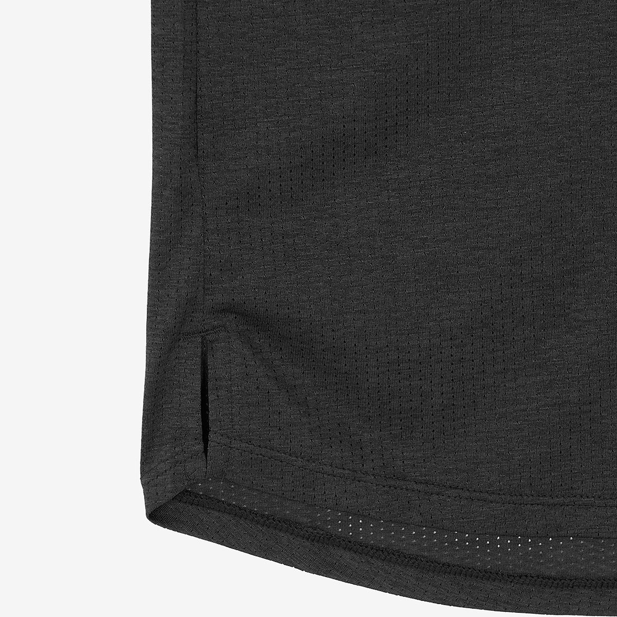 (19)Black
