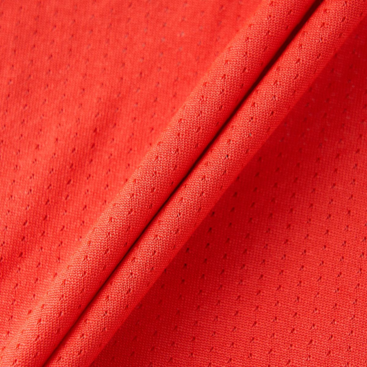 (20)Red