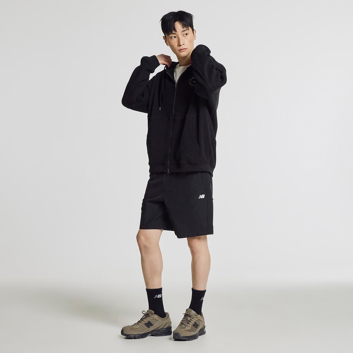 (19)Black